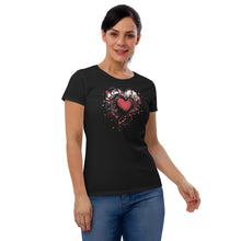 Load image into Gallery viewer, Hearts Black and White tshirt