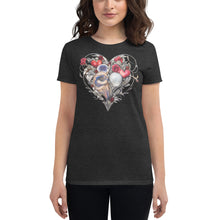 Load image into Gallery viewer, Beautiful heart design tshirt