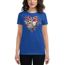 Cargar imagen en el visor de la galería, Beautiful heart design tshirt