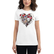 Load image into Gallery viewer, Beautiful heart design tshirt