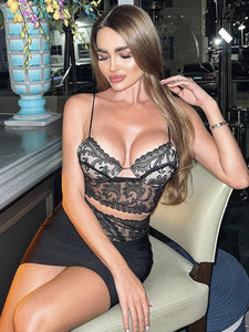 Vestido negro de encaje sin espalda con cuello en V sexy