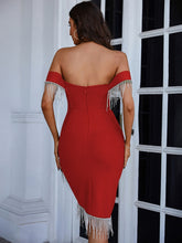 Cargar imagen en el visor de la galería, Summer Sexy Off Shoulder Red Diamonds Tassel Mini Bodycon Bandage Dress 2022 Elegant Evening Party Dress Vestido